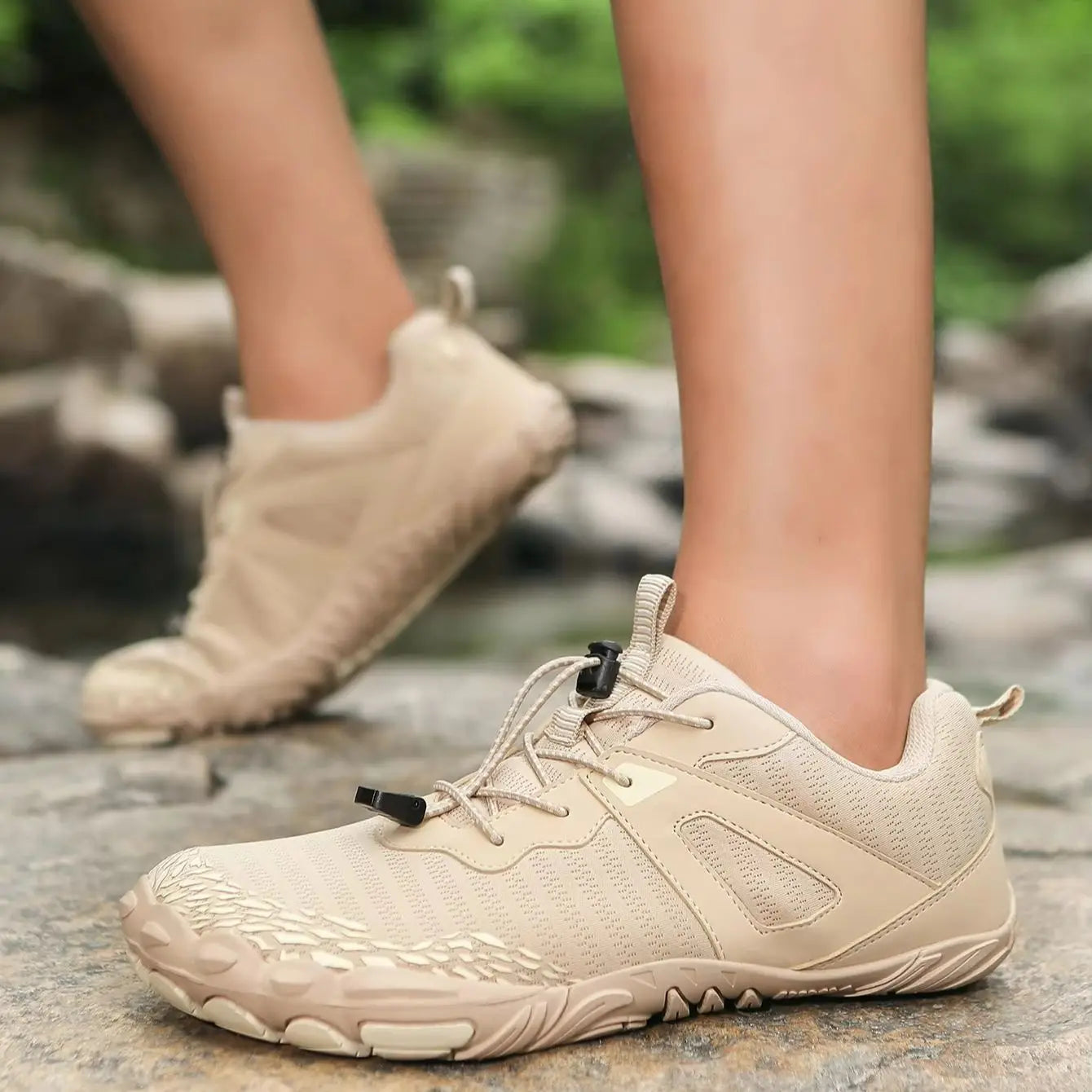 2026 New Fashionable Outdoor Sports Shoes