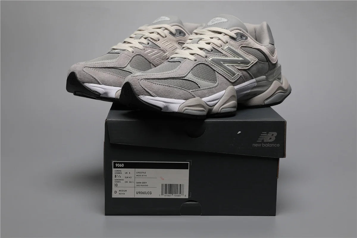 Unisex Athletic Shoes, Low Top Outdoor Shockproof and Lightweight Running Sneakers for Men And Women.