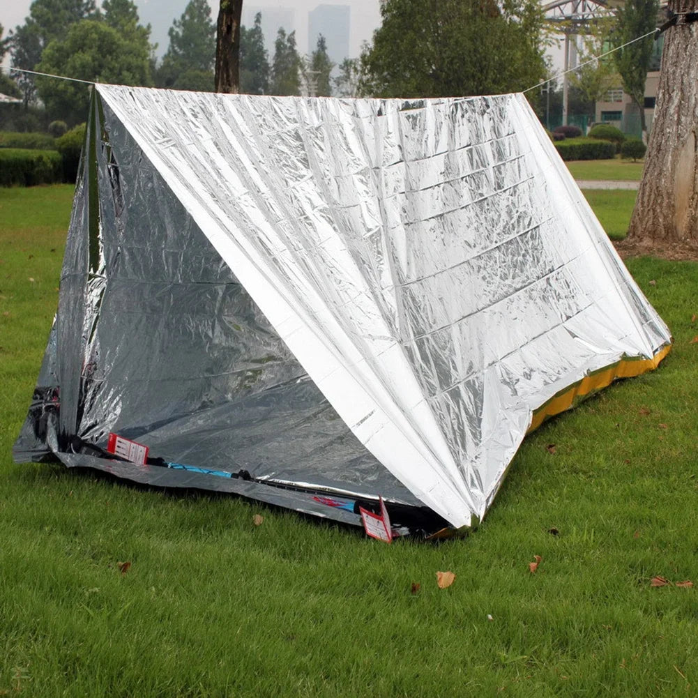 20PCS Outdoor Emergency Blanket, Survival First Aid Kit, Windproof Insulation, Lifesaving Foil Thermal Rescue Blanket