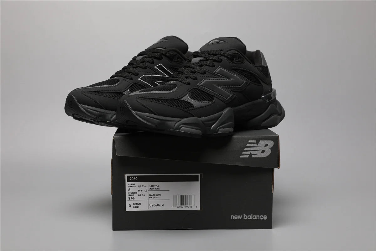 Unisex Athletic Shoes, Low Top Outdoor Shockproof and Lightweight Running Sneakers for Men And Women.