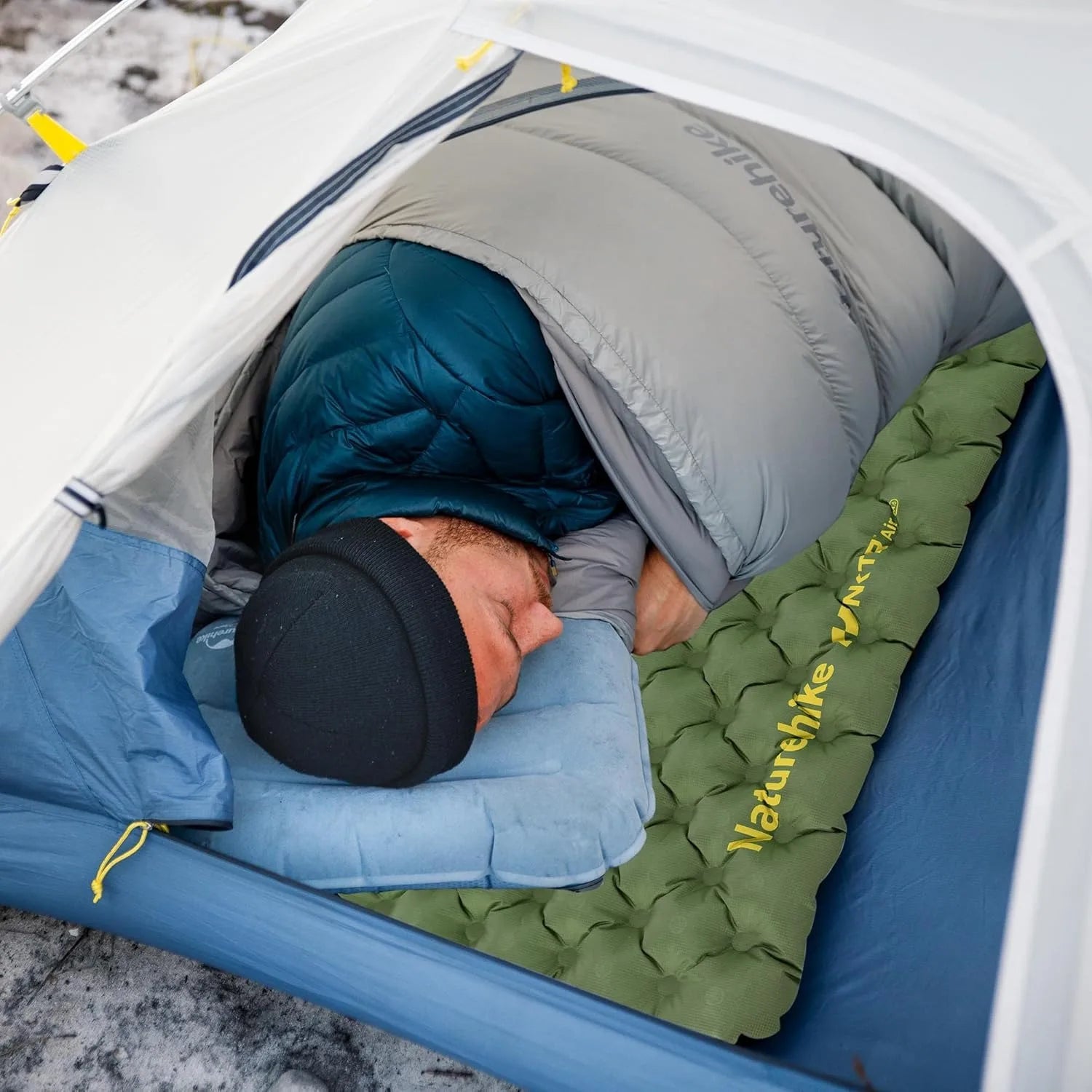 R4.6 Inflatable Mattress Outdoor Camping Ultralight Sleeping Pad Single Folding TPU Nylon Hiking Moisture-proof Mat