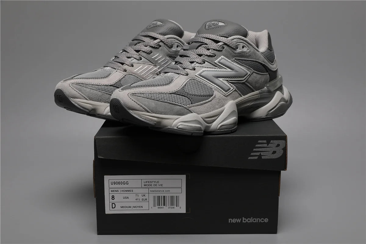 Unisex Athletic Shoes, Low Top Outdoor Shockproof and Lightweight Running Sneakers for Men And Women.