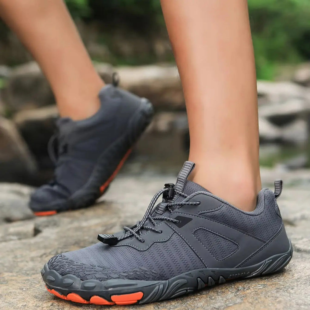 2026 New Fashionable Outdoor Sports Shoes