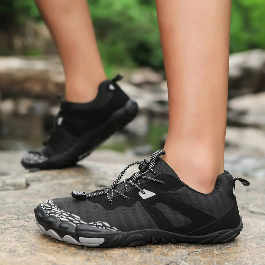 2026 New Fashionable Outdoor Sports Shoes